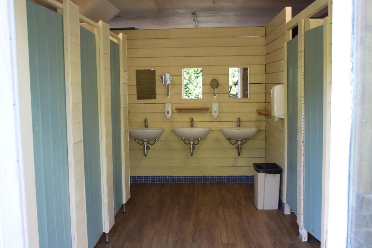 The Kestrel Shepherd Hut, Whitehouse Farm Stowmarket Exterior foto