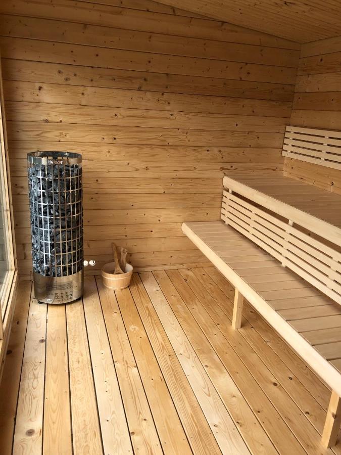 The Kestrel Shepherd Hut, Whitehouse Farm Stowmarket Exterior foto